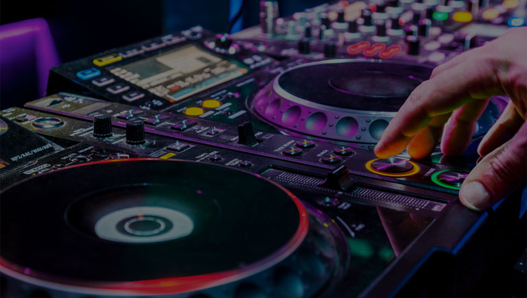 dj.jpg