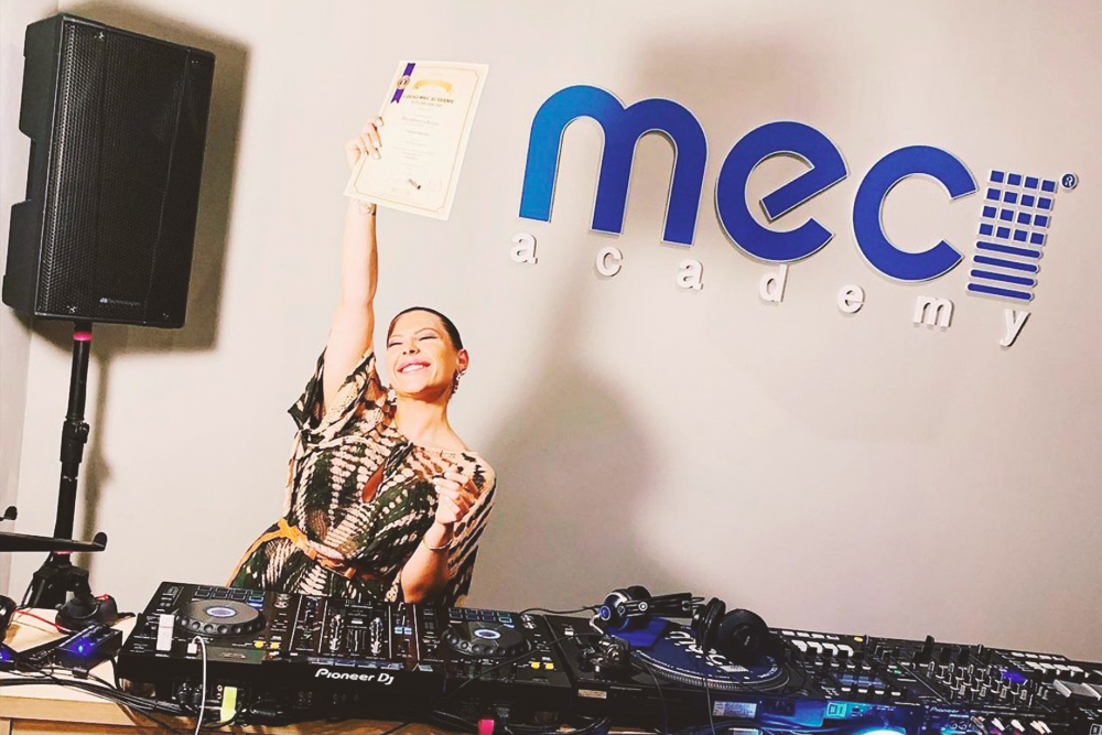 immagine_corso_dj_02_21.jpg