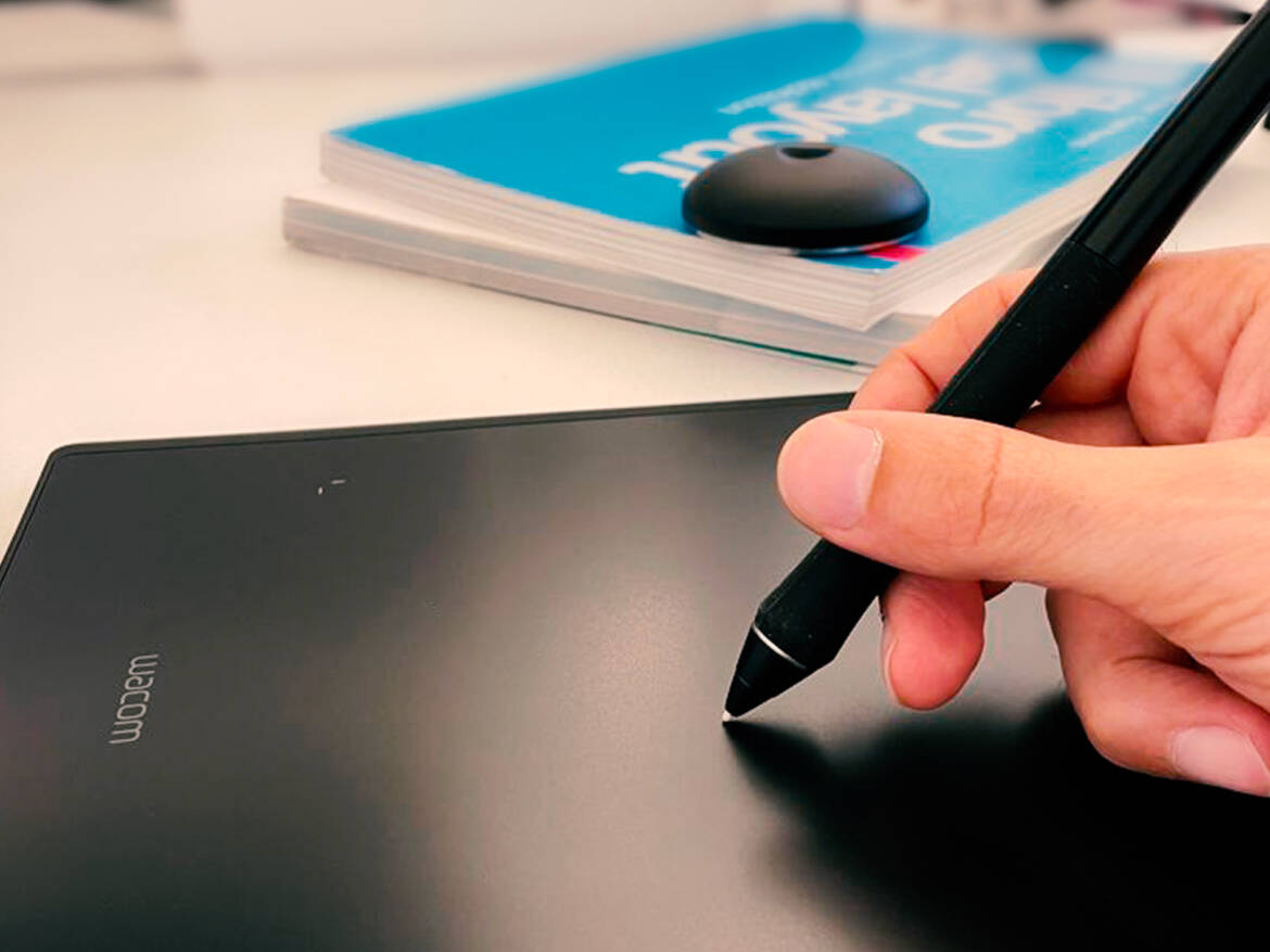 Tavoletta_grafica_wacom_corso_di_grafica_napoli_mec_academy.jpg