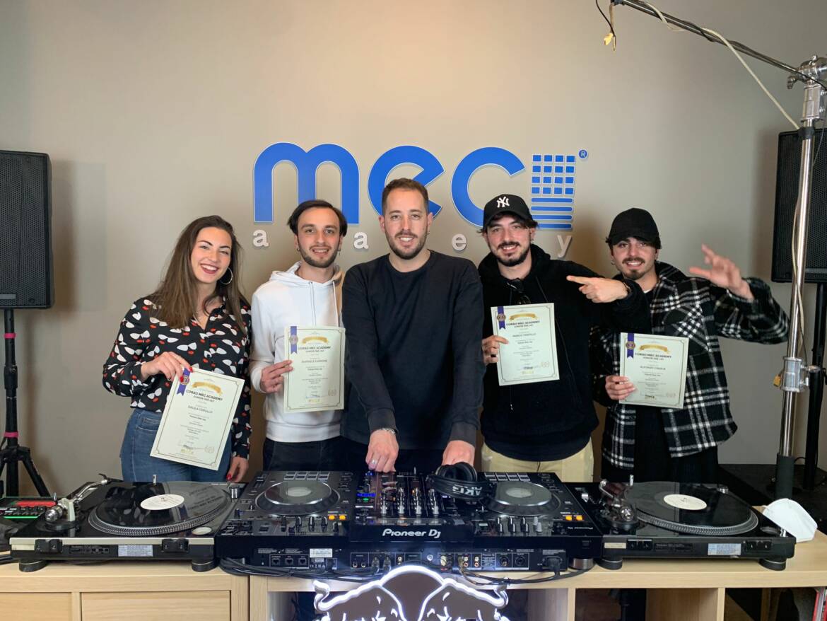 corso_dj_mec_academy_2.jpeg